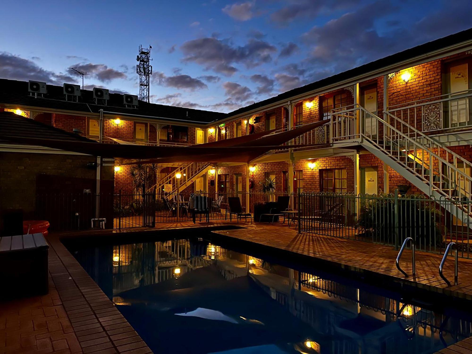 City Colonial Motor Inn Mildura Exteriör bild